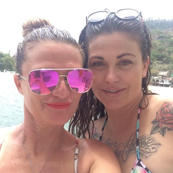 Meet your Posher, Juhelle - Picture 1 of 1